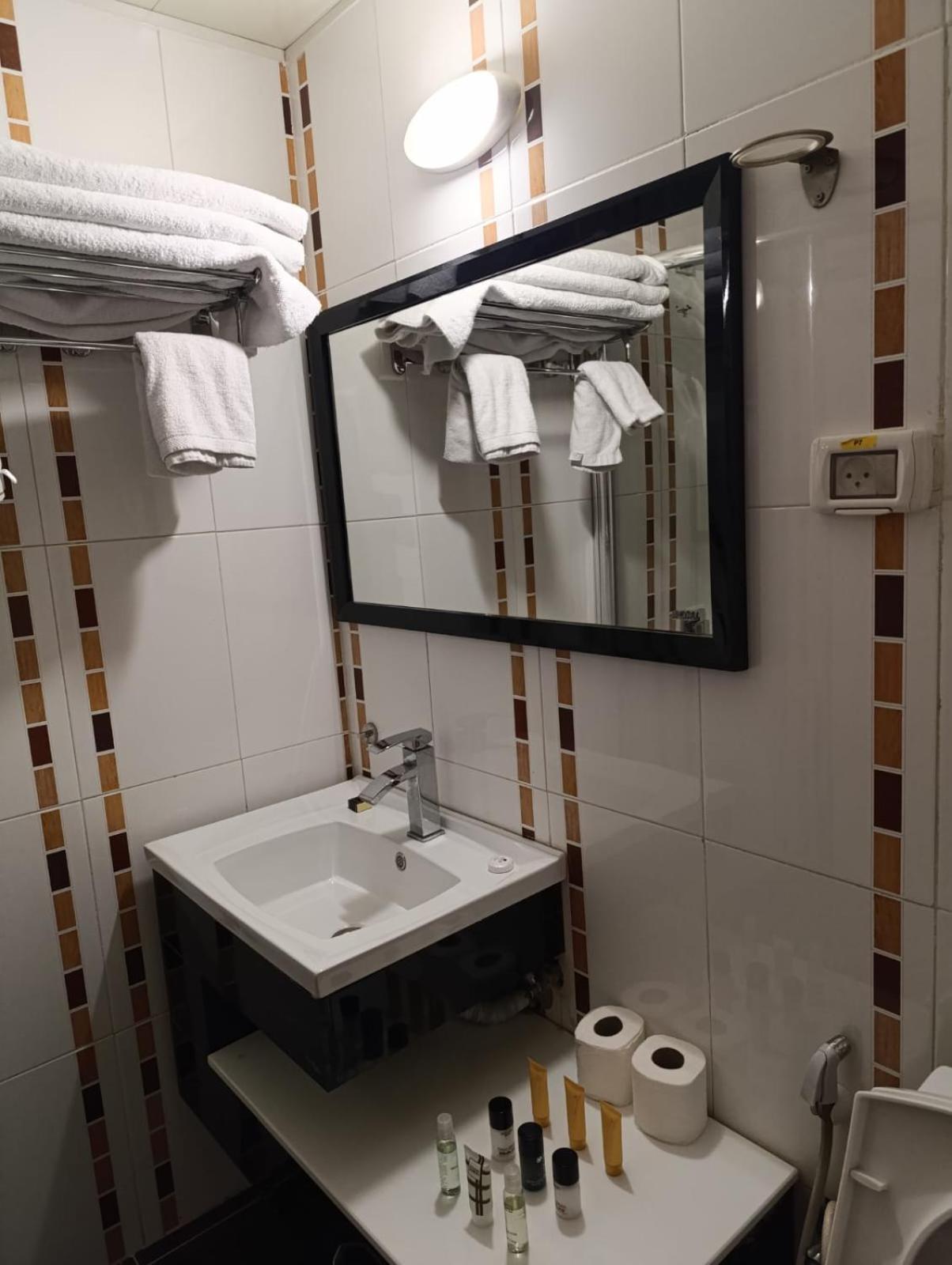 Abu Mazen Hotel ヘブロン エクステリア 写真